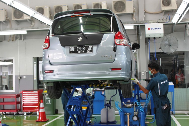 Service Mobil di Bengkel Suzuki Ada Diskon 15 Persen Lho 